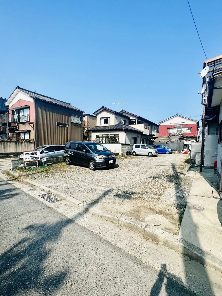 日の出町駐車場