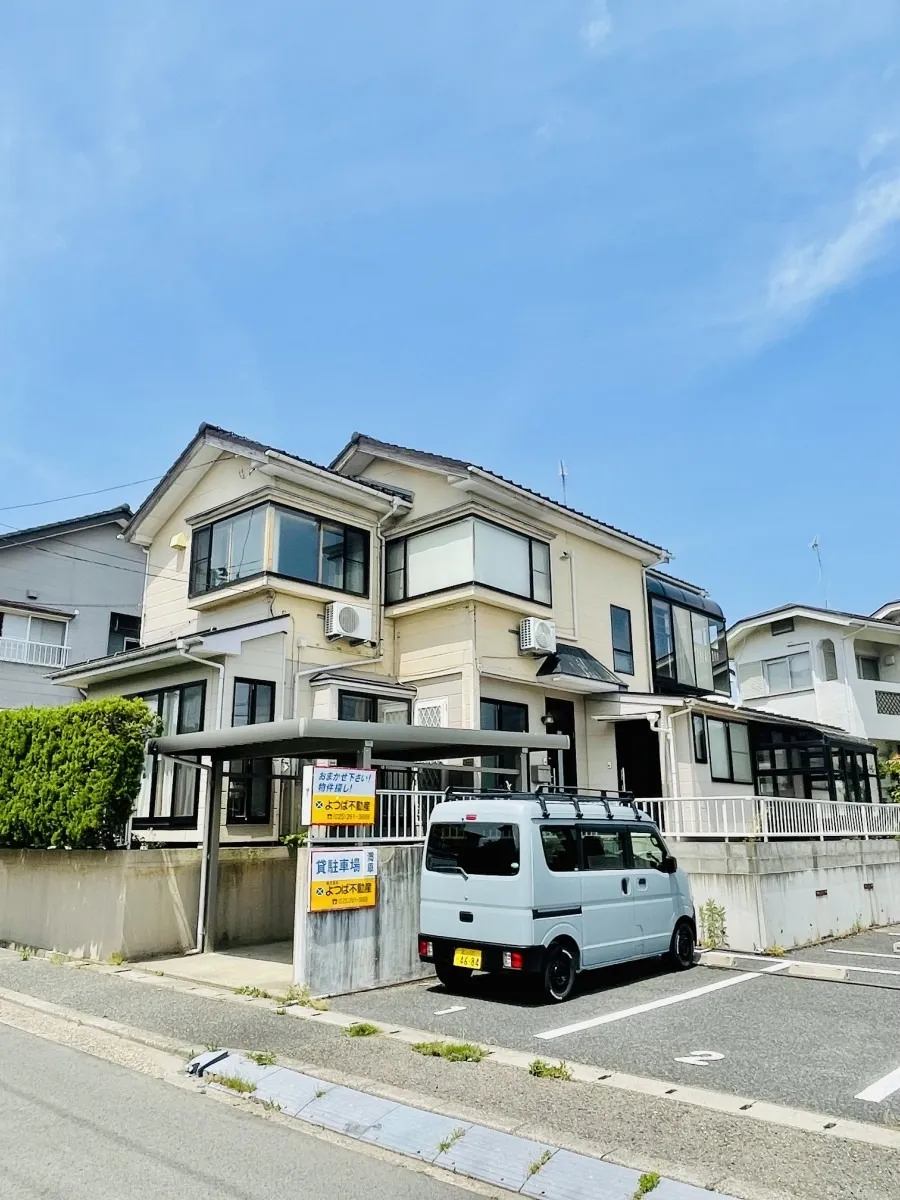 五十嵐一の町事務所付き戸建て